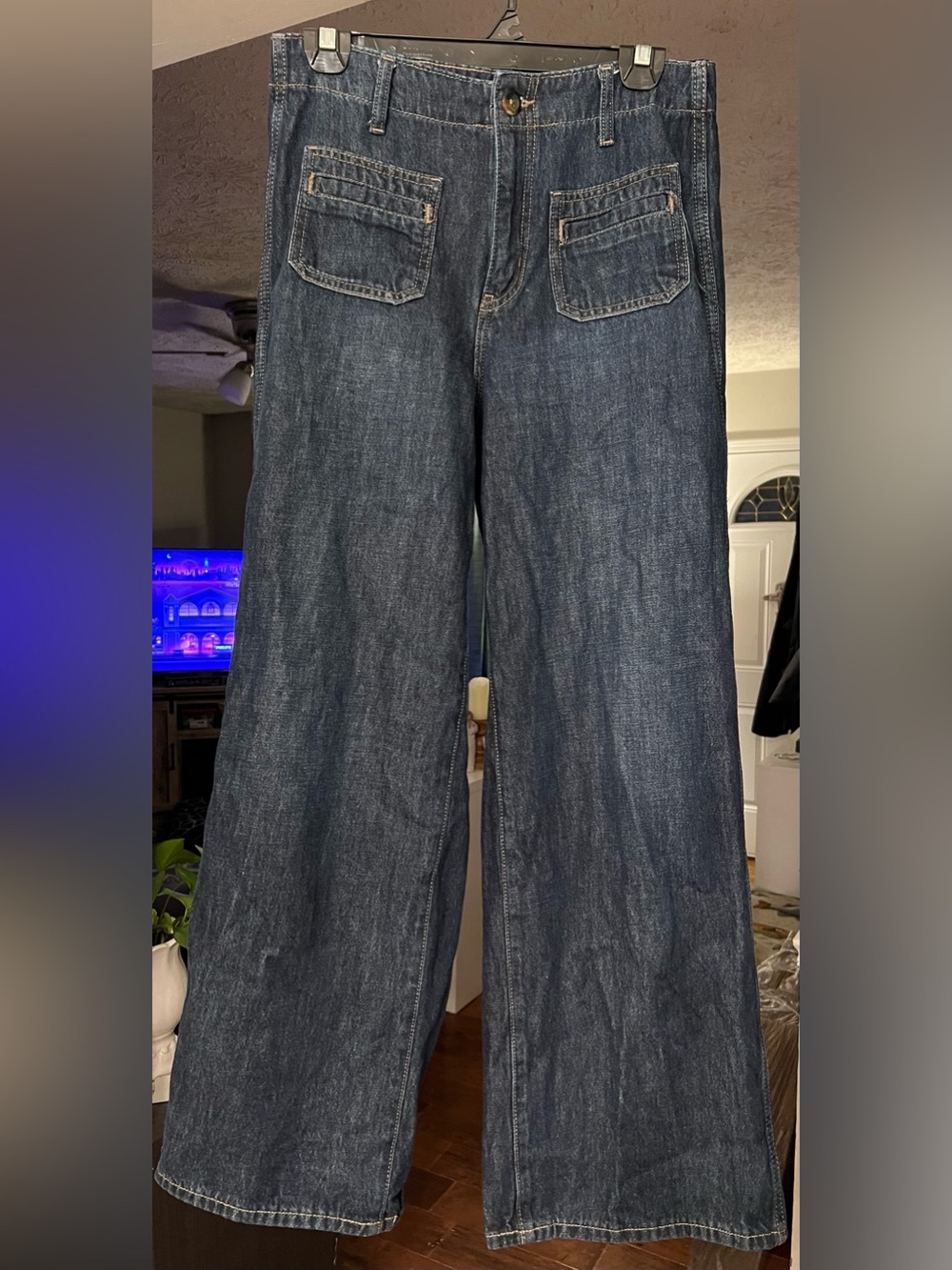 Old Navy High Rise Baggy Wide Leg Jeans Size 4 Dark Wash Drapey Denim